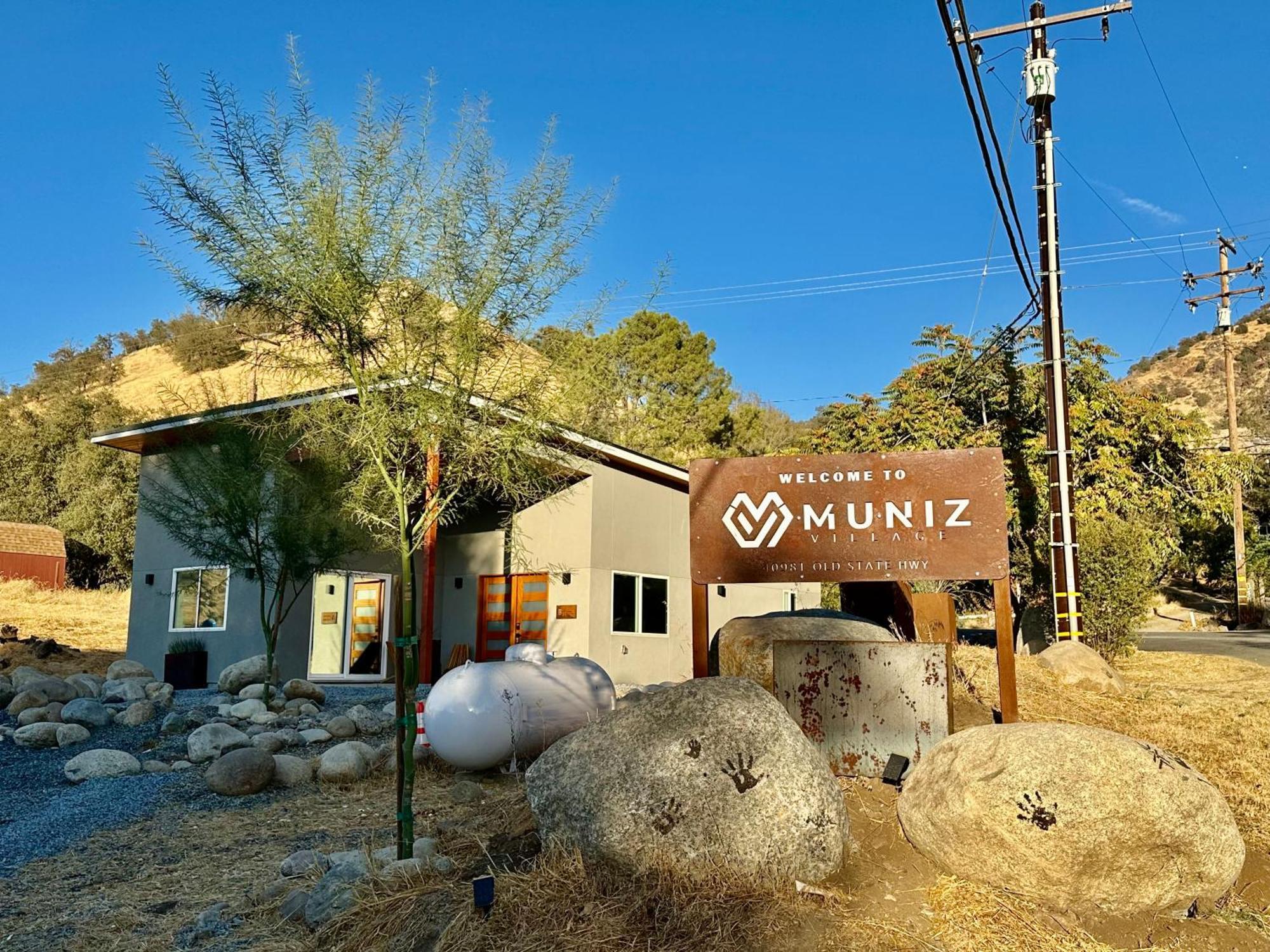 Muniz Village 三河城 外观 照片